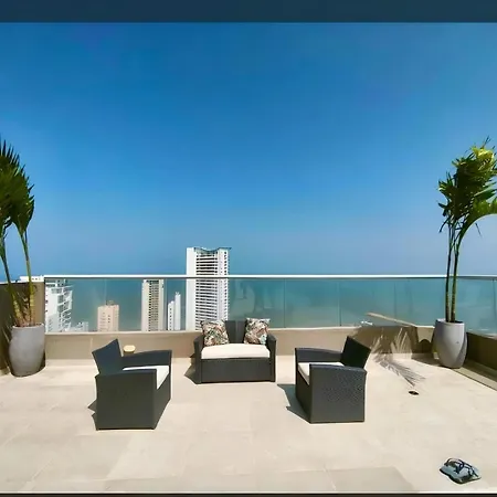Entire With Amazing Views Tower 811 * Cartagena